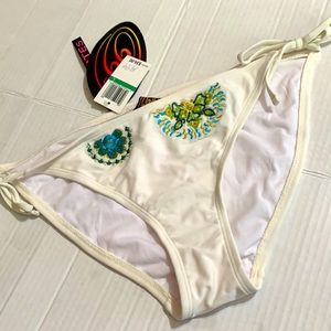 99 Degrees white/cream string bikini w beading & embroidery on front lined